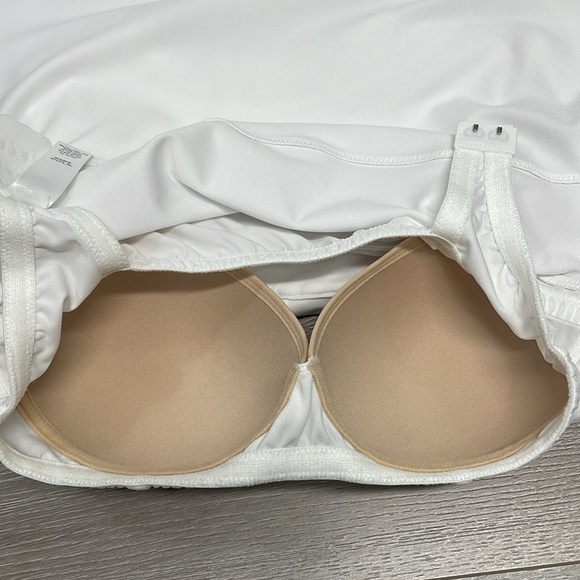 Athleta Inner Strength Built In Bra Tank Top White 36C - Picture 13 of 16